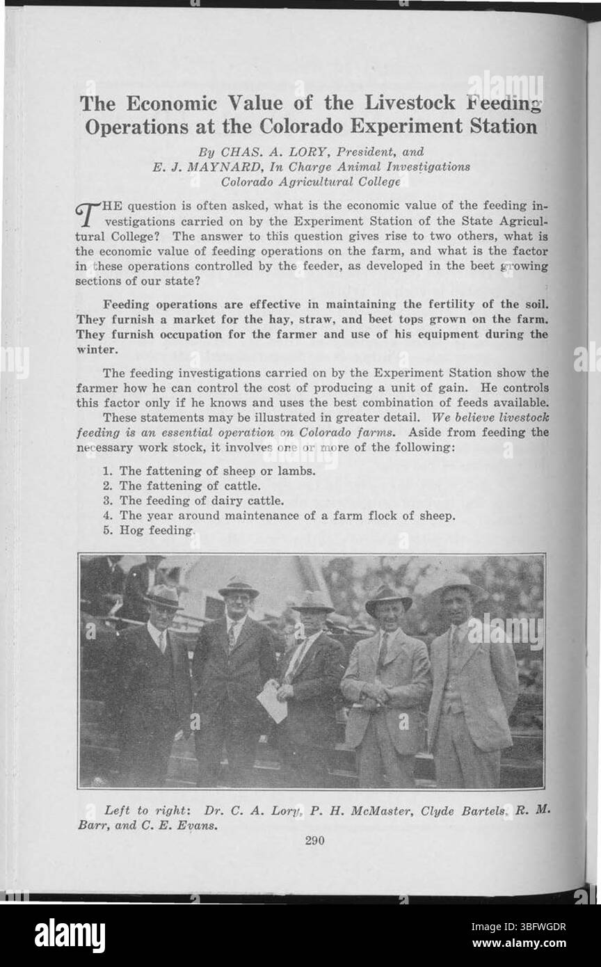 Pagina 292 di "Through the Leaves" (1927) amplia l'indice del soggetto, offrendo ulteriori suddivisioni degli argomenti trattati nel libro, con particolare attenzione alla natura, all'osservazione e ai fondamenti filosofici del testo. Foto Stock