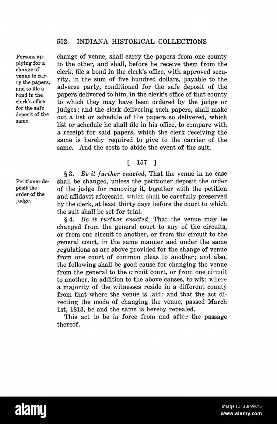 Pagina 517 di *le leggi del territorio dell'Indiana, 1809-1816* include importanti testi giuridici del periodo territoriale dell'Indiana, offrendo una riproduzione delle leggi originali. Questa pagina fornisce anche un elenco di ufficiali territoriali e funzionari di contea, insieme a un avanzamento del governatore Paul V. McNutt. Foto Stock