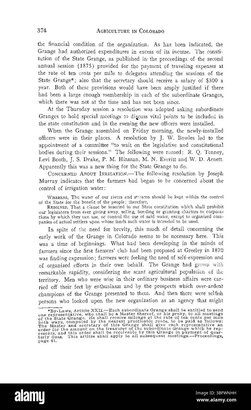 Questa pagina tratta da "History of Agriculture in Colorado" (1926) di D. W. Working discute le pratiche agricole e gli sviluppi nel tempo, in onore del cinquantesimo anniversario dell'ammissione del Colorado nell'Unione. Il libro include un francobollo in rilievo di Perry S. Fritz sopra il titolo. Foto Stock