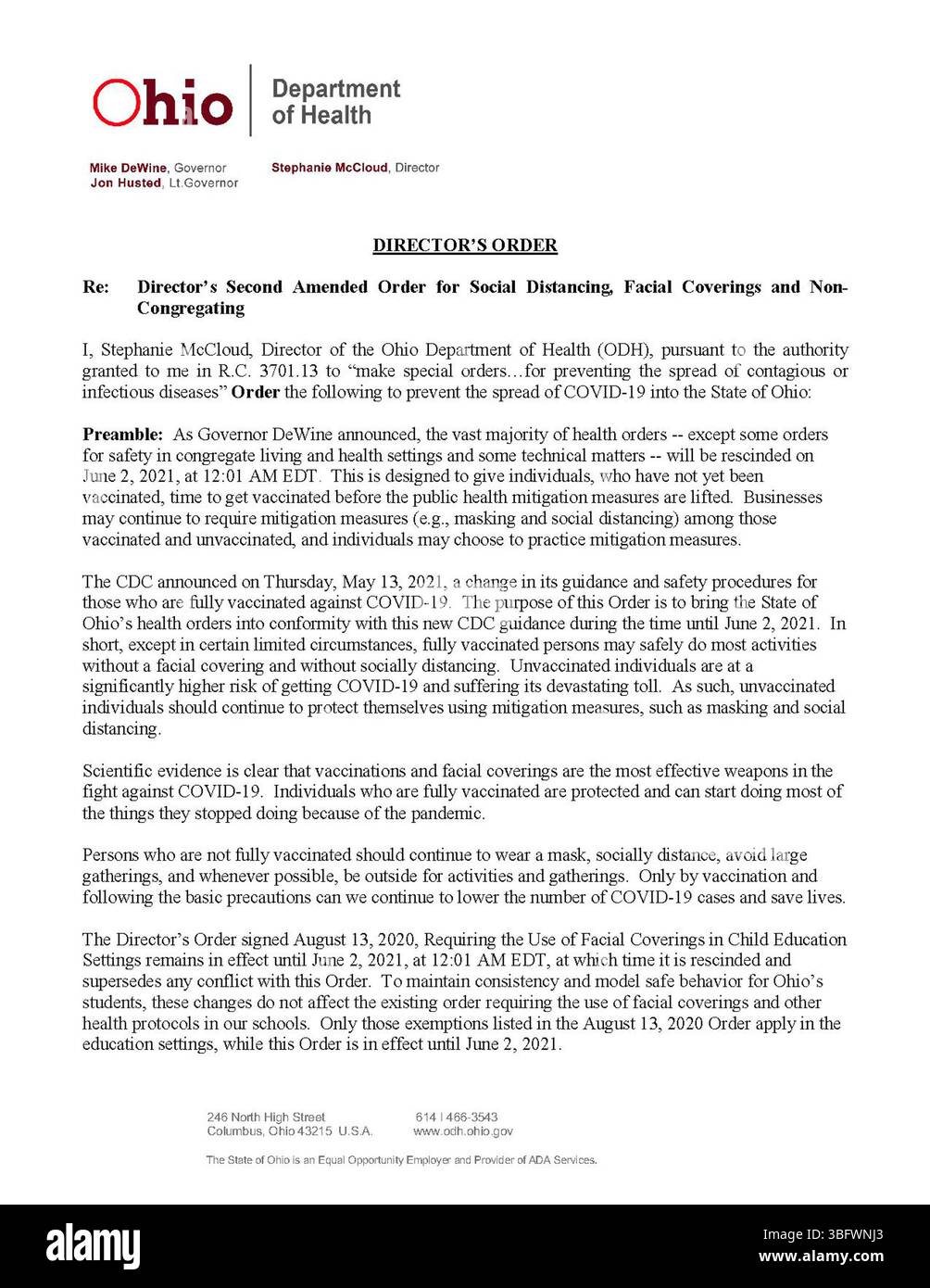 Il secondo ordine modificato del direttore, firmato il 17 maggio 2021, fornisce una guida aggiornata sul distanziamento sociale, le coperture facciali e la non congregazione in Ohio. Tale ordine mirava a ridurre la diffusione della COVID-19 e a garantire la sicurezza della salute pubblica in tutto lo Stato. Foto Stock
