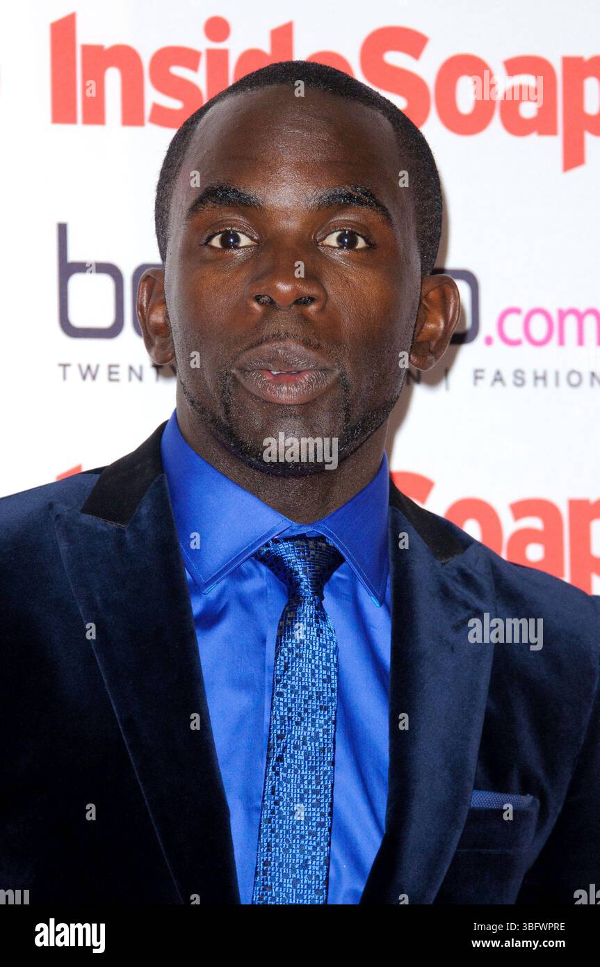 Jimmy Akingbola agli Inside Soap Awards 2012 sponsorizzato da boohoo.com al One Marylebone di Londra - 24 settembre 2012 Foto Stock