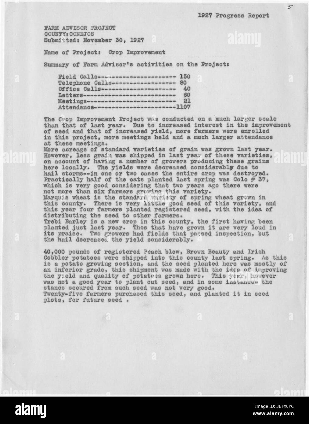 Pagina 39 si concentra sui risultati di sensibilizzazione e sull'impatto educativo del servizio di estensione della contea di Conejos nel 1927, guidato da R. E. Kiely. Foto Stock