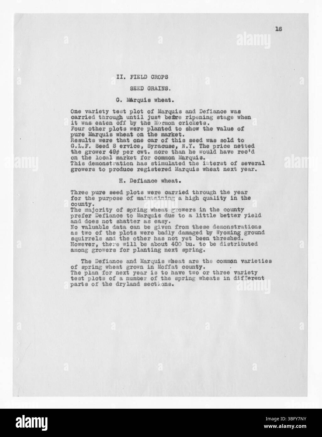 Il rapporto annuale della contea di Moffat 1927 del servizio di estensione si concentra sui progressi agricoli locali, tra cui la gestione del bestiame e le tecniche di conservazione del suolo. Sottolinea anche il ruolo di Clyde A. Johnson nell’educare gli agricoltori alle pratiche agricole moderne e nel migliorare la produttività delle aziende agricole. Foto Stock