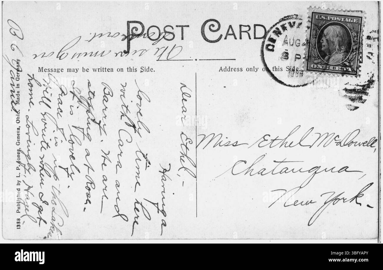 Una seconda immagine dei primi cottage nella località estiva di Geneva-on-the-Lake, Ohio, lungo le rive del lago Erie, che mostra la semplice architettura tipica del periodo. Foto Stock