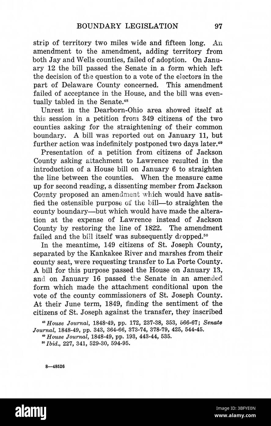 La pagina 113 della ristampa del 1967 di "Indiana Boundaries" delinea lo sviluppo storico dei confini statali dell'Indiana, accompagnato da mappe dettagliate e descrizioni degli aggiustamenti dei confini. Include riferimenti e indice per ulteriori studi. Foto Stock