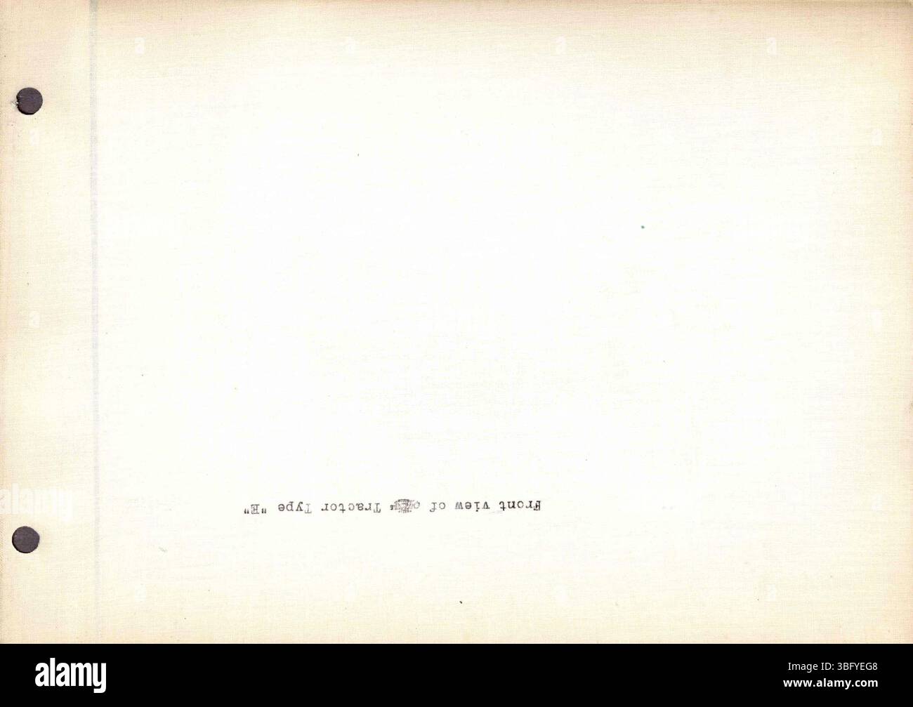 Questa collezione include fotografie in bianco e nero dei prodotti di Rumely Manufacturing Co., come i trattori a olio, e immagini dello stabilimento di la porte, Indiana. Le descrizioni sono inserite sul retro di ogni foto. Foto Stock