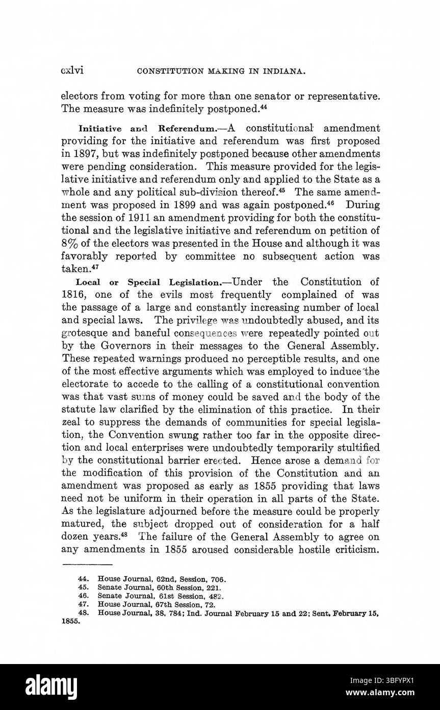 Questa pagina del volume 1 di "Constitution Making in Indiana" (1971) fornisce informazioni sulle prime fasi della formazione costituzionale dell'Indiana. Discute gli eventi e le figure chiave coinvolte nella stesura della costituzione dello Stato. Foto Stock