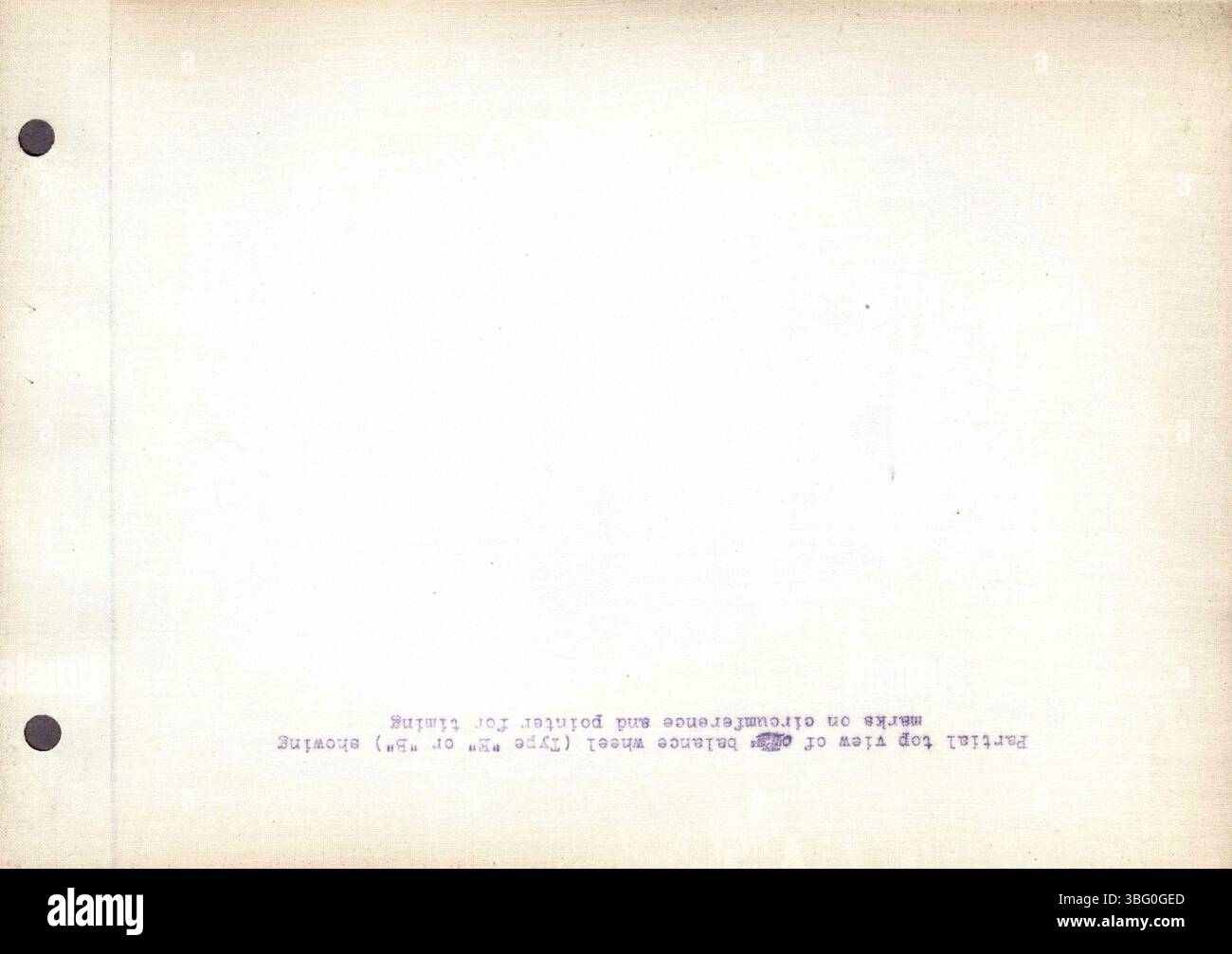 La collezione fotografica di Rumely Manufacturing Co. Continua, mostrando trattori a olio, immagini di fabbrica e descrizioni digitate sul retro di ogni foto. Foto Stock