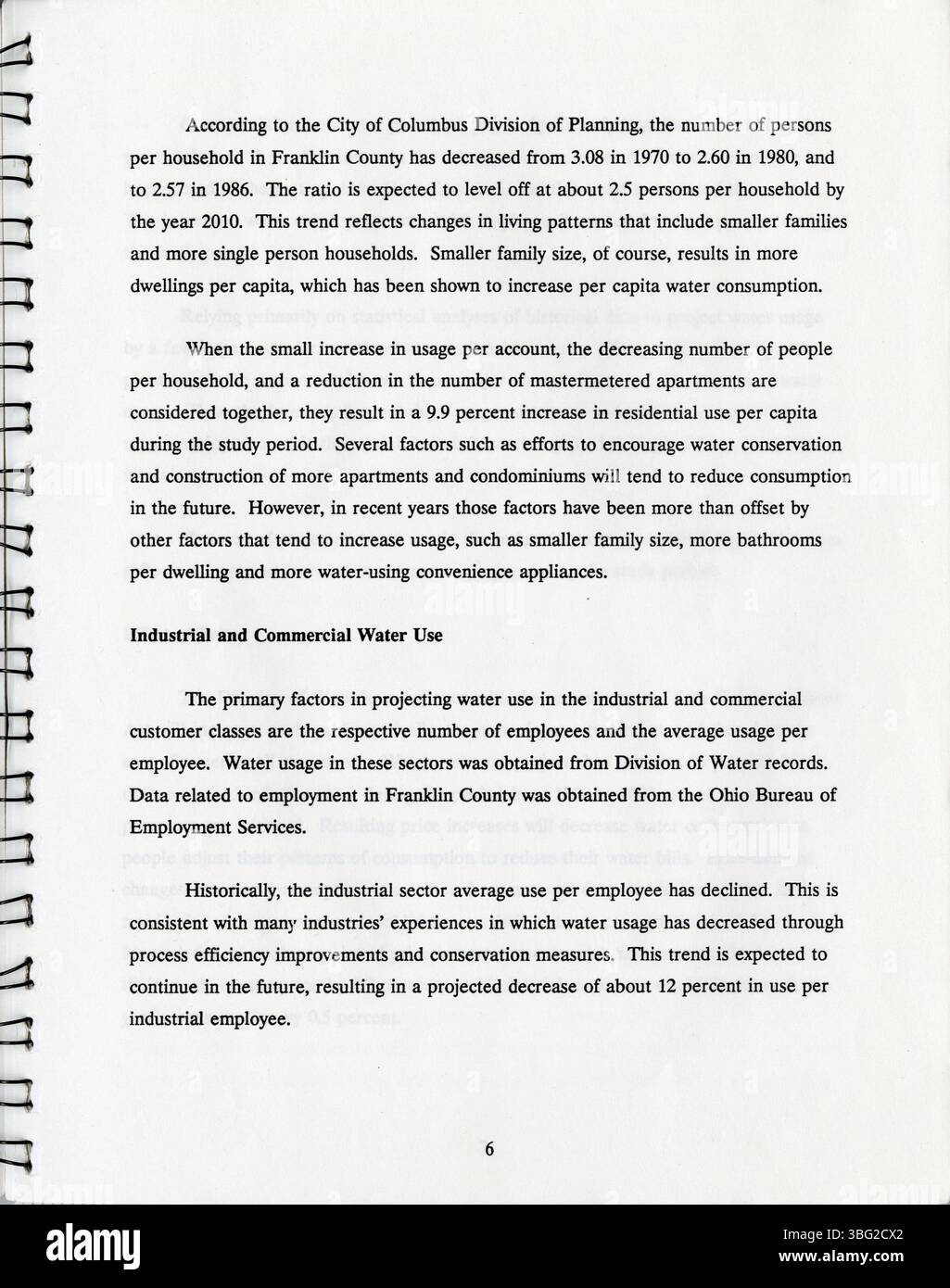 Il rapporto di fase 3 del 1992 di "Water Beyond 2000" discute gli effetti continui delle basse precipitazioni nei bacini idrografici di Alum Creek e Big Walnut Creek ed esplora soluzioni a lungo termine per la gestione e la conservazione sostenibili delle acque. Foto Stock Il rapporto di fase 3 del 1992 di "Water Beyond 2000" discute gli effetti continui delle basse precipitazioni nei bacini idrografici di Alum Creek e Big Walnut Creek ed esplora soluzioni a lungo termine per la gestione e la conservazione sostenibili delle acque. Foto Stock