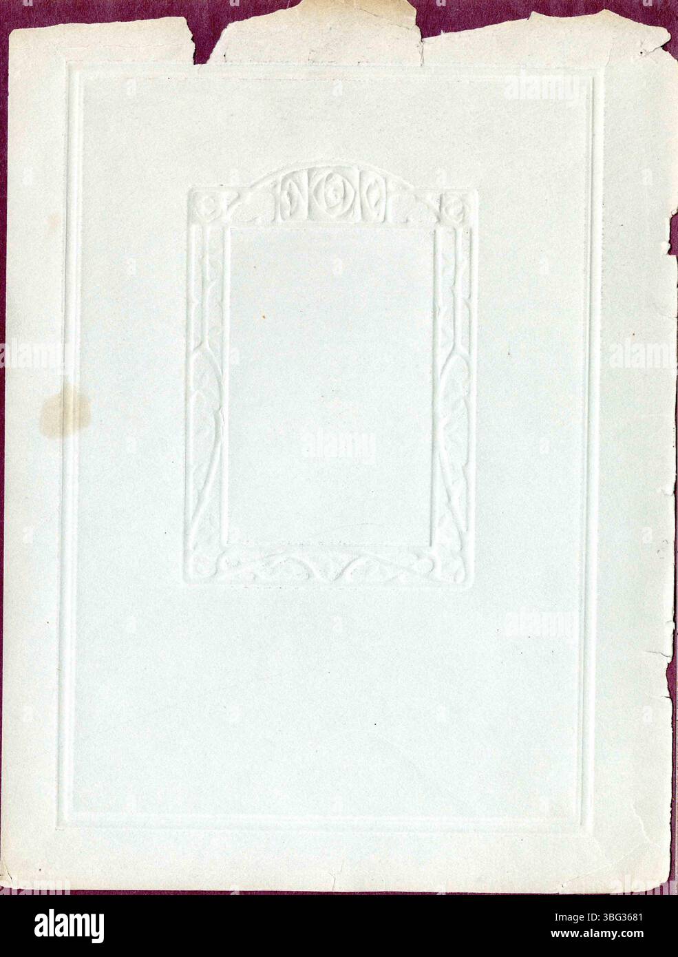 Pagina 2 di un opuscolo del 1923 che descrive il metodo moderno di impostazione del tipo presso la tipografia Mitchells di Greenfield, Hancock County, Indiana. Include informazioni sulle tecniche e sulla storia dell'azienda, nonché fotografie del processo di stampa. Foto Stock