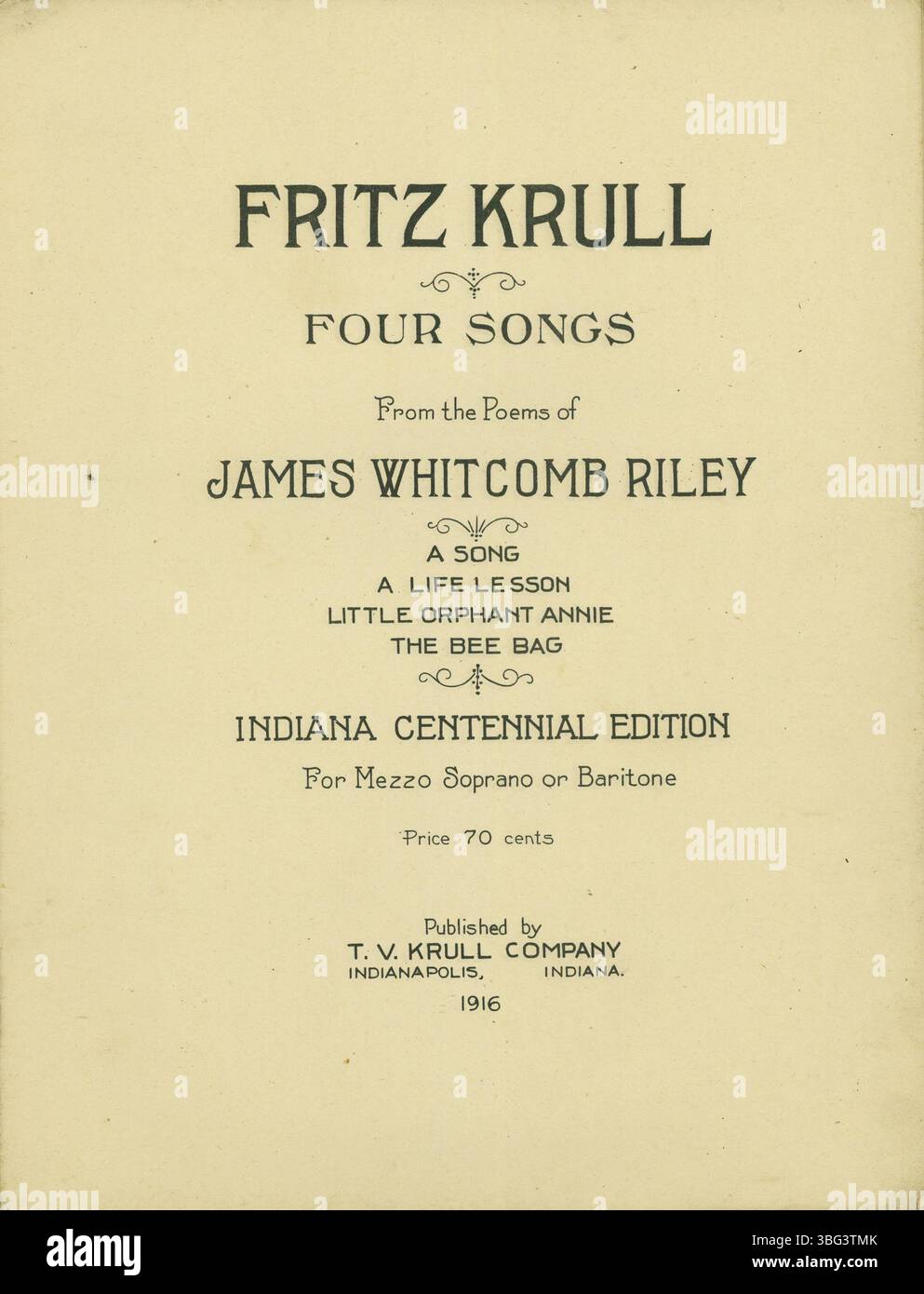Questa pagina di una pubblicazione del 1916 presenta quattro canzoni basate sulle poesie di James Whitcomb Riley, tra cui A Song, A Life Lesson, Little Orphant Annie e The Bee Bag. La musica è arrangiata per mezzosoprano o baritono da Fritz Krull. Il lavoro mostra i temi poetici di Riley attraverso la musica. Foto Stock