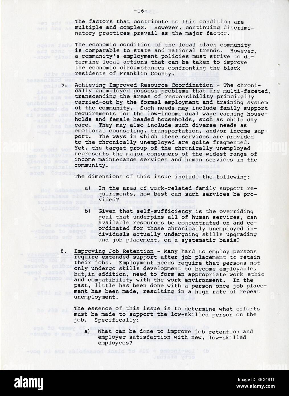 Il rapporto Columbus Connections del 1984 fornisce raccomandazioni per migliorare i programmi di istruzione e formazione professionale nell'Ohio centrale al fine di aumentare le opportunità di lavoro. Si concentra sulla soluzione delle lacune nella preparazione della forza lavoro e sull'allineamento della formazione alle richieste del mercato del lavoro locale. Foto Stock