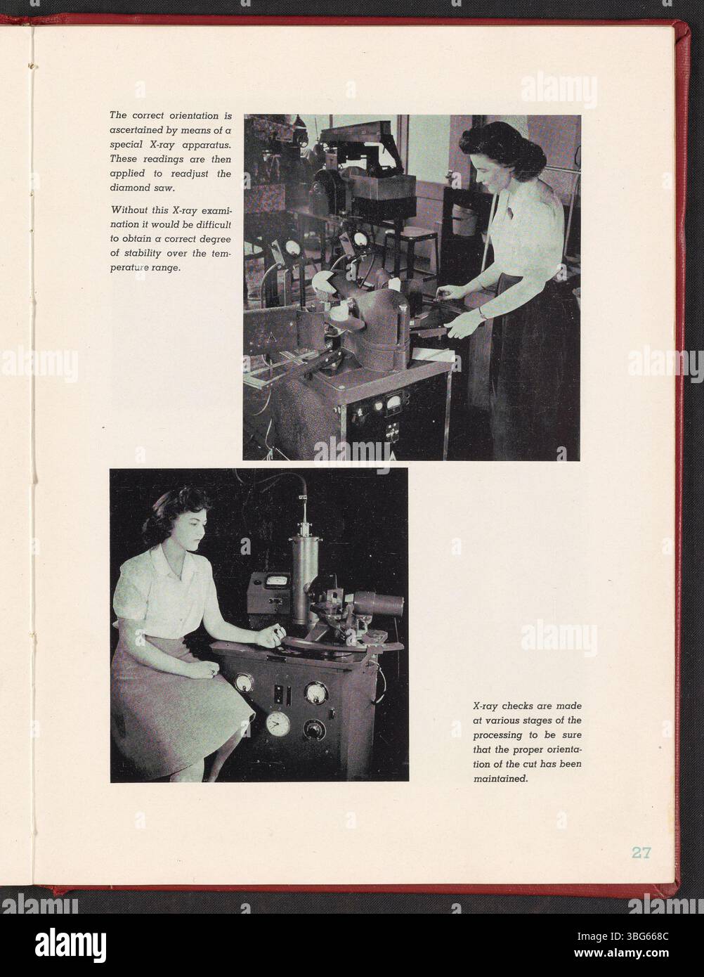 La pubblicazione del 1943 "Krustallos" esplora il quarzo minerale, descrivendo il suo significato storico, le attuali applicazioni scientifiche e industriali e il potenziale per un uso futuro. La pubblicazione è divisa in tre sezioni con fotografie e illustrazioni a colori, che offrono approfondimenti sul ruolo del quarzo in vari campi. Foto Stock