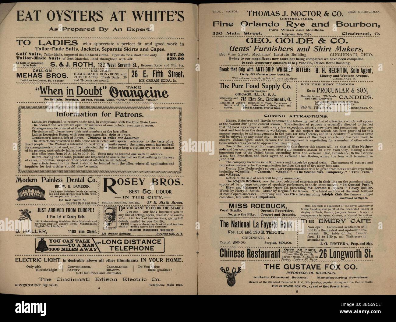 La pagina 3 del programma del Walnut Street Theatre delinea gli spettacoli programmati per la stagione 1900-1901 a Cincinnati. Foto Stock
