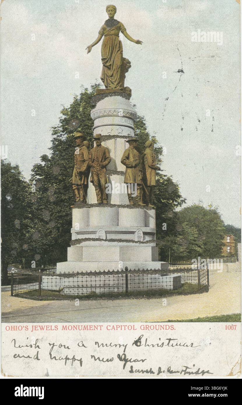 1906 immagine colorata del monumento "Ohio's Jewels" sul prato dell'Ohio Statehouse, con uomini Minerva e Ohio riconosciuti per i loro contributi alla guerra civile. Foto Stock