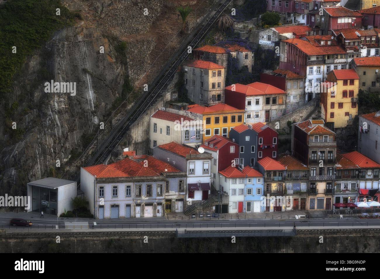 Capitale storica, tempio, edifici, attrazioni, trasporti, tram Foto Stock