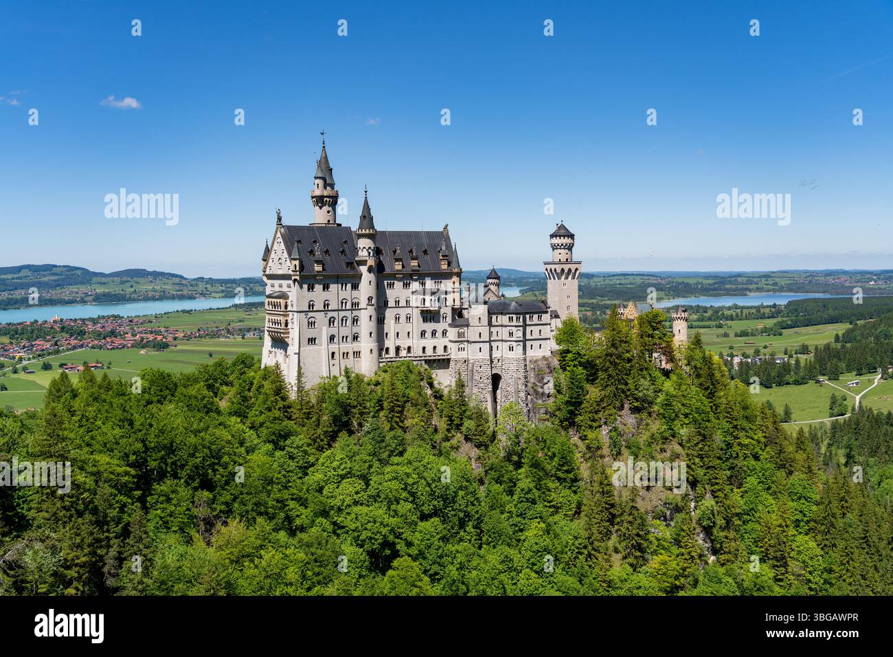 Castello di Neuschwanstein in primavera - Baviera, Germania Foto Stock
