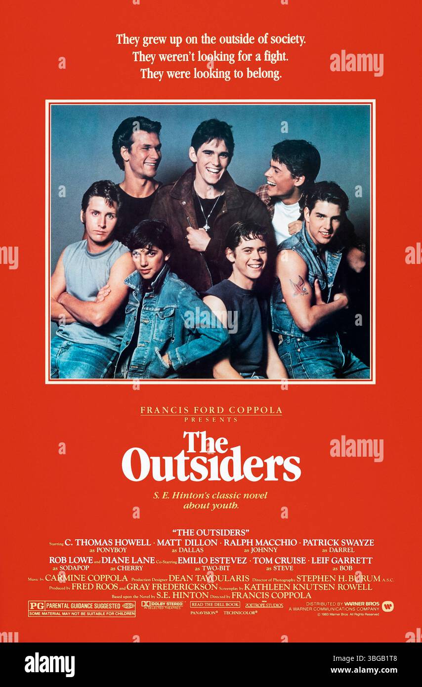The Outsiders (1983) diretto da Francis Ford Coppola e interpretato da Tom Cruise, C. Thomas Howell e Matt Dillon. Nell'Oklahoma degli anni '1960, due bande adolescenti rivali lottano con violenza, lealtà e maturità in un adattamento classico del romanzo di S. E. Hinton. Fotografia di un poster originale USA a un foglio SOLO PER USO EDITORIALE. Crediti: BFA / Warner Bros Foto Stock