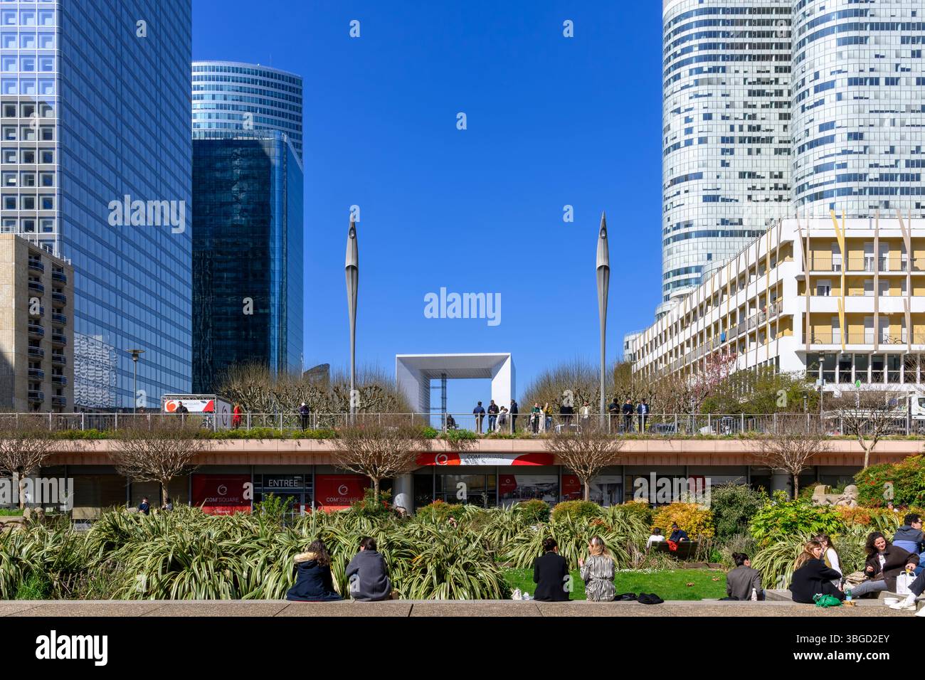 Arche de la Défense o la grande Arche. Il cubo alto 110 m si allinea con il Louvre all'Arco di Trionfo. Un grande Projets di Francesco Mitterrand. Foto Stock