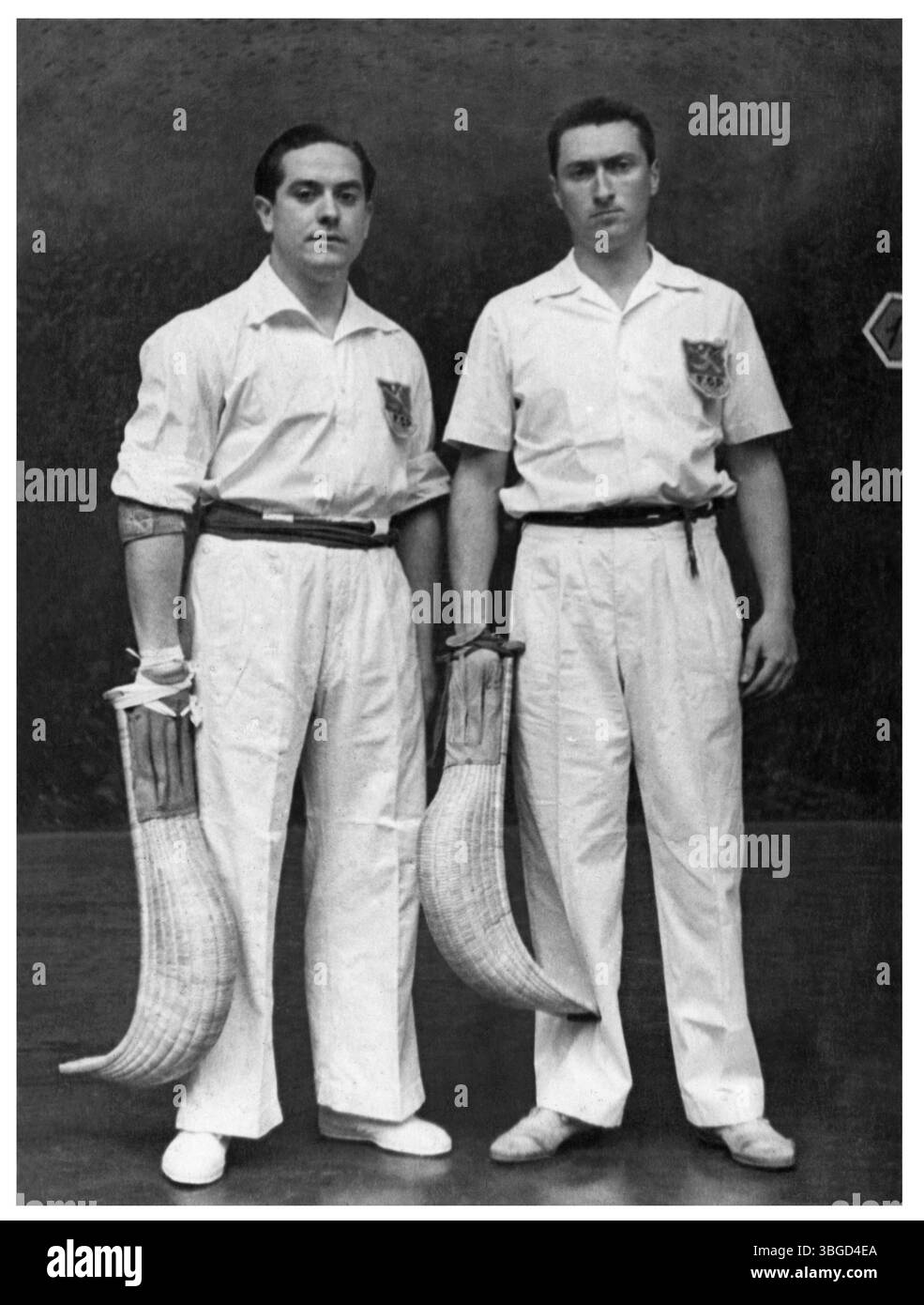 España. Pareja de jugadores de cesta punta. Año 1949. Foto Stock