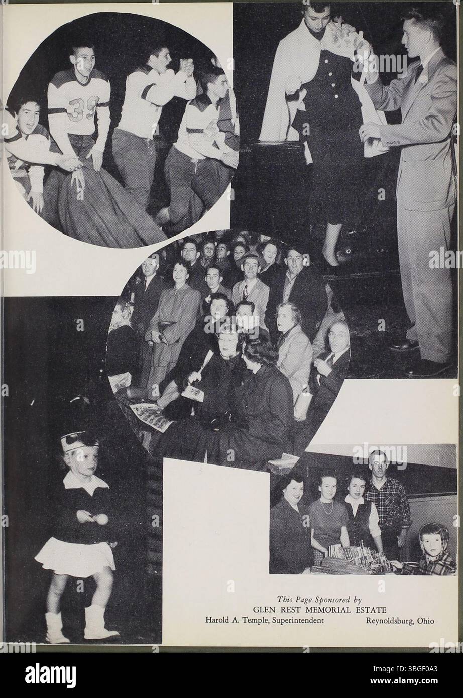 Questo annuario della Reynoldsburg High School del 1951 include un contesto storico sulle prime scuole della Truro Township, la Reynoldsburg Union Academy del 1868 e la costruzione di transizioni che portano all'attuale Hannah J. Ashton Middle School. L'annuario Reynolian ha iniziato la pubblicazione nel 1943. Foto Stock