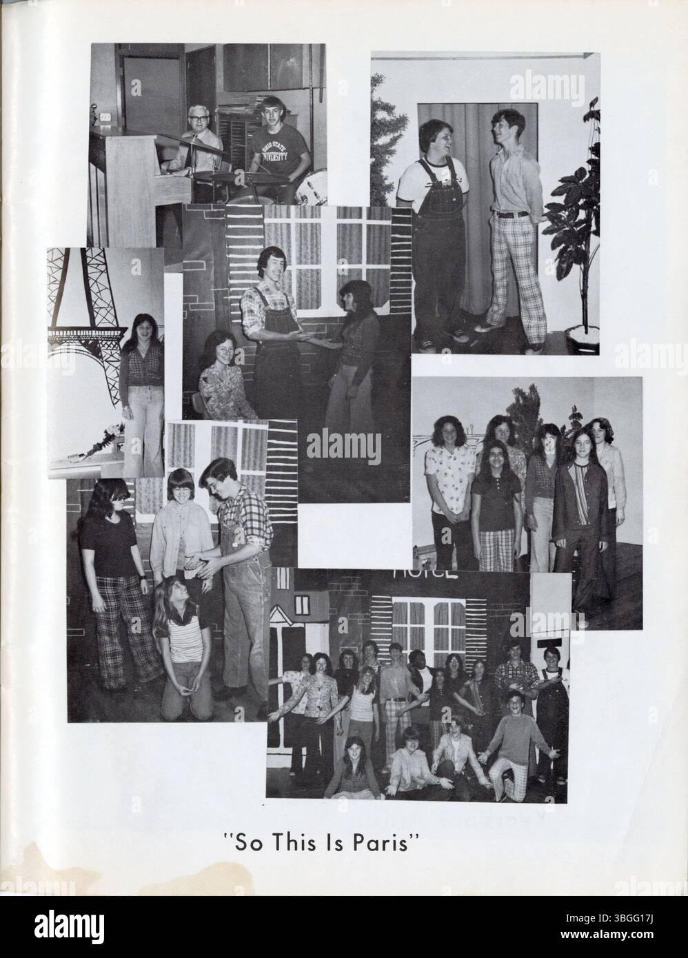 L'annuario del 1975 della Wedgewood Junior High School, "The Chant", mostra i risultati, le attività e gli eventi degli studenti più importanti dell'anno. L'annuario funge da record storico per studenti e insegnanti, segnando le pietre miliari e i ricordi dell'anno accademico. Foto Stock