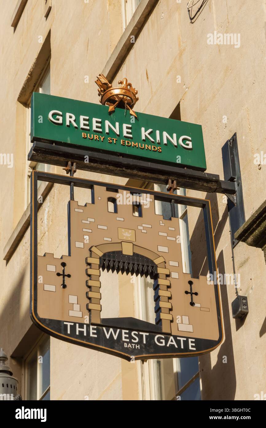 Inghilterra, Somerset, Bath, il cartello del West Gate Pub Foto Stock