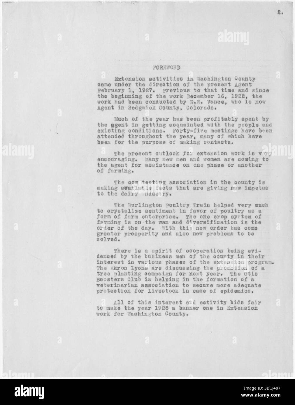 Pagina 35 del rapporto annuale 1927 del servizio di estensione nella contea di Washington del Colorado fornisce una panoramica degli sforzi di sviluppo agricolo e comunitario. Mette in evidenza il lavoro degli agenti di estensione Robert W. Vance e James C. Foster nell'educazione del pubblico all'agricoltura, all'allevamento e all'economia rurale. Foto Stock