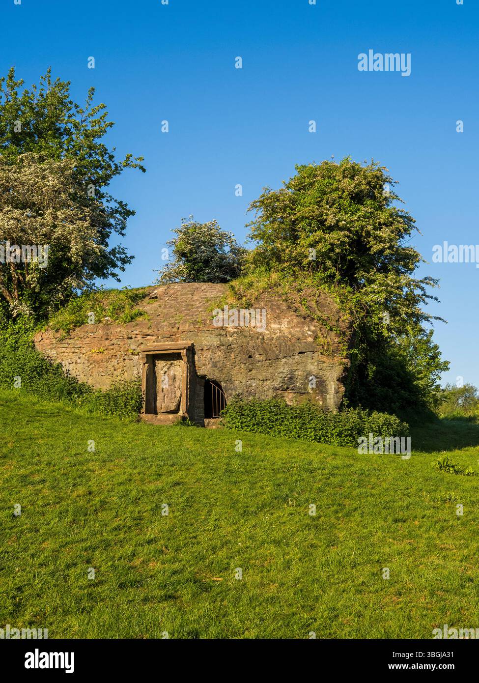 Goddess Minerva's Shrine, dea romana Minerva, Edgars Field Park, Chester, Cheshire, Inghilterra, Regno Unito, Gran Bretagna. Foto Stock