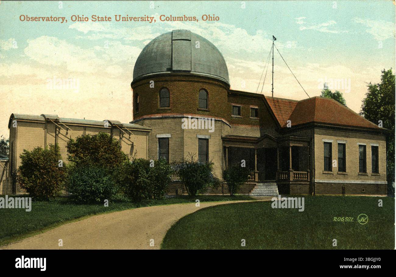 L'Osservatorio McMillin, costruito tra il 1895 e il 1896, fu finanziato da Emerson McMillin e ospitava il più grande telescopio dell'Ohio all'epoca. Situato nel campus della Ohio State University, è stato un importante centro di ricerca astronomica fino alla sua chiusura nel 1968 e alla demolizione nel 1976. Foto Stock