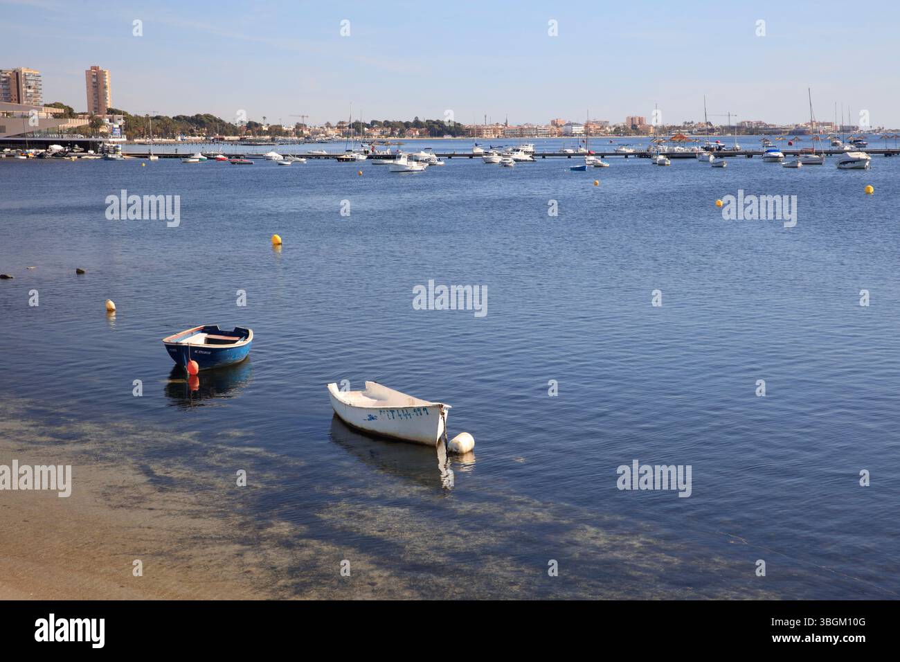 Playa Barnuevo, boats, IDLE, Santiago de la Ribera, Mar Menor, regione autonoma di Murcia, Spagna, Foto Stock