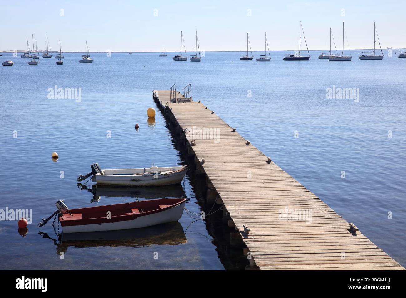Playa Barnuevo, molo, barche, IDLE, Santiago de la Ribera, Mar Menor, regione autonoma di Murcia, Spagna, Foto Stock
