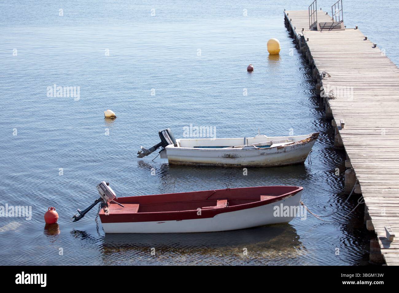 Playa Barnuevo, molo, barche, IDLE, Santiago de la Ribera, Mar Menor, regione autonoma di Murcia, Spagna, Foto Stock