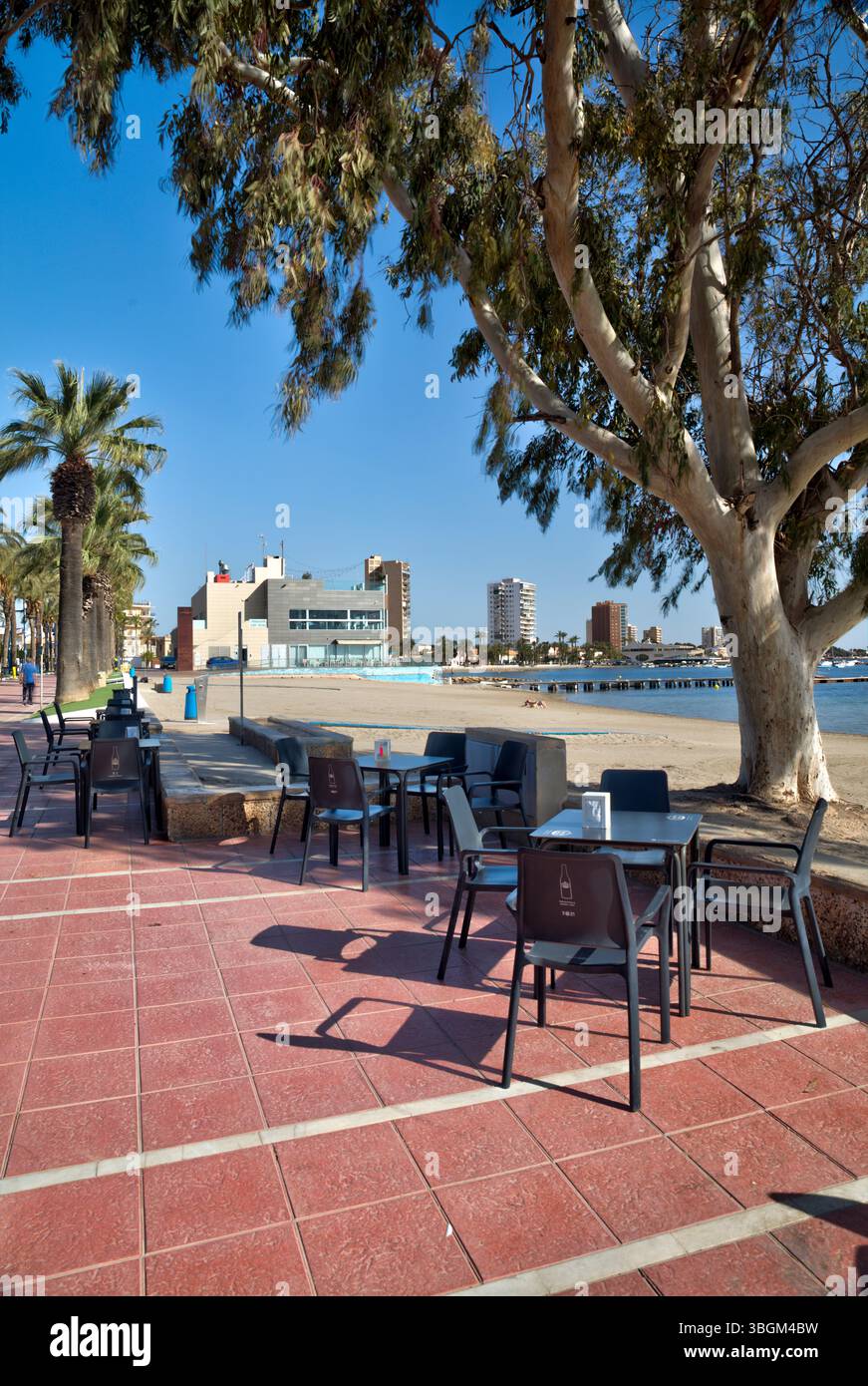 Playa Barnuevo, caffetteria, Spiaggia, Paseo Maritimo, architettura, Santiago de Ribera, Mar Menor, Comunità autonoma di Murcia, Spagna, Foto Stock