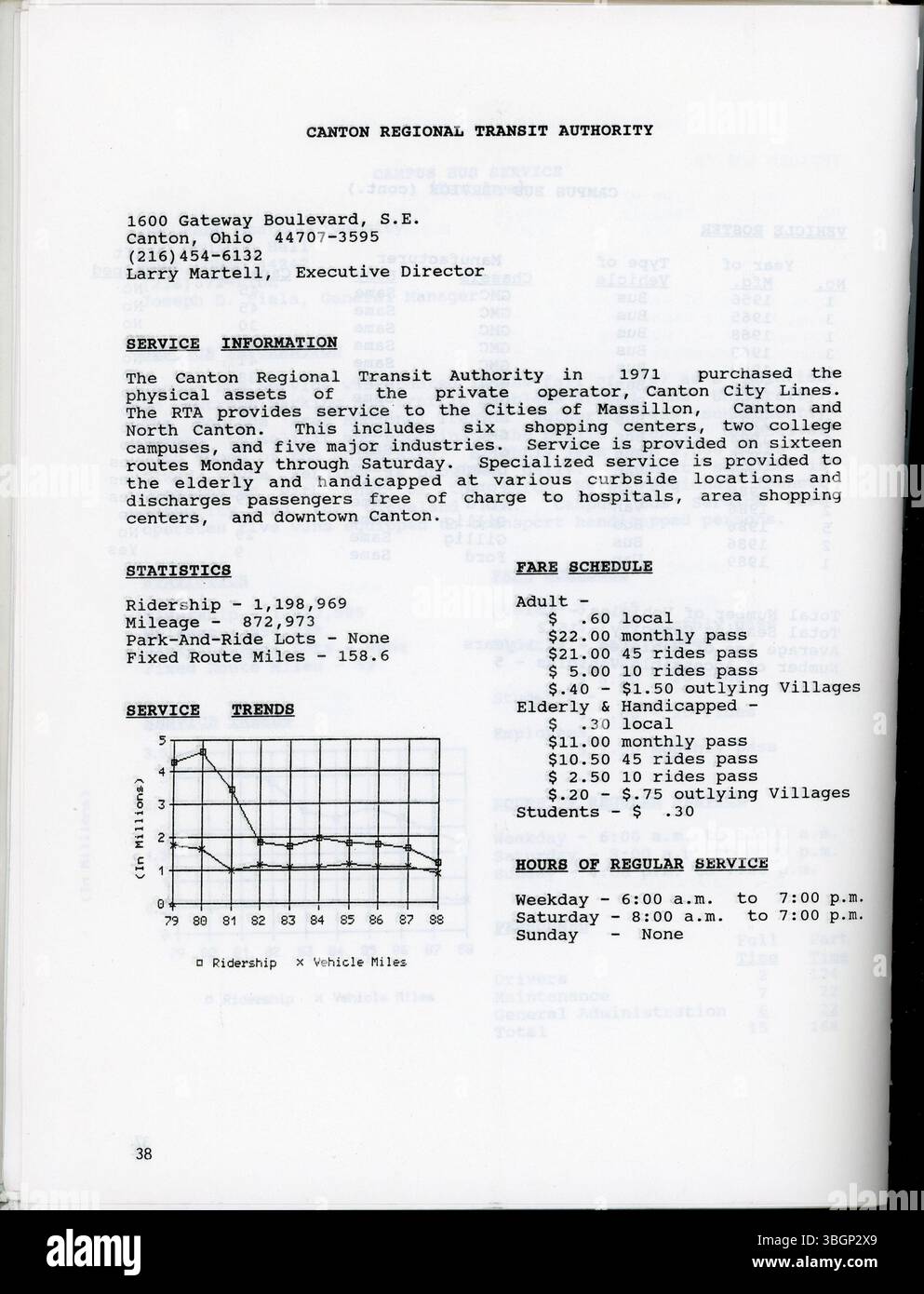 Il rapporto 1989 Ohio Transit Public Sector discute le strategie per il finanziamento e l'attuazione di progetti di trasporto pubblico. Essa mette in evidenza vari meccanismi di finanziamento e approcci politici per garantire investimenti per le infrastrutture di trasporto pubblico, garantendo la sostenibilità a lungo termine. Foto Stock