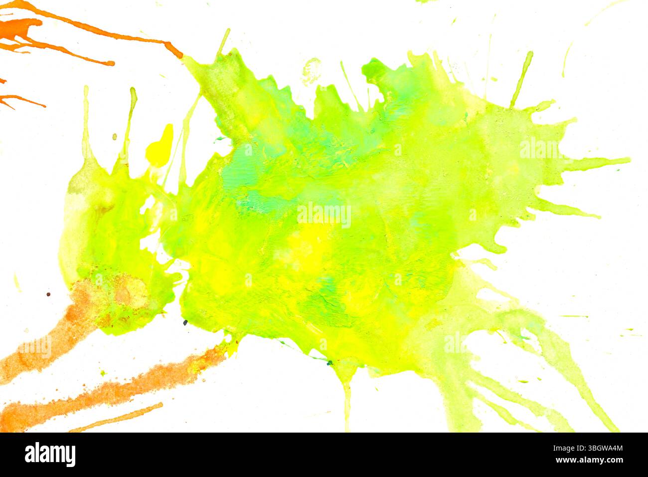 Spruzzi di acquerello vivaci dalle tonalità verde e giallo brillante. Perfetto per progetti creativi, sfondi o espressioni artistiche con un vivace tour Foto Stock