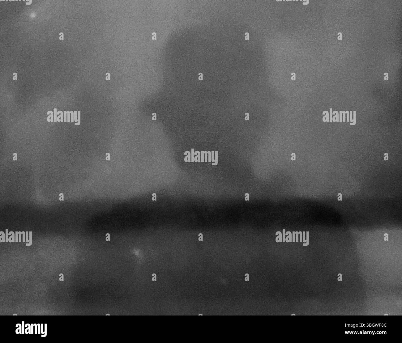 Chi sei? - Ombra in riflessione Foto Stock