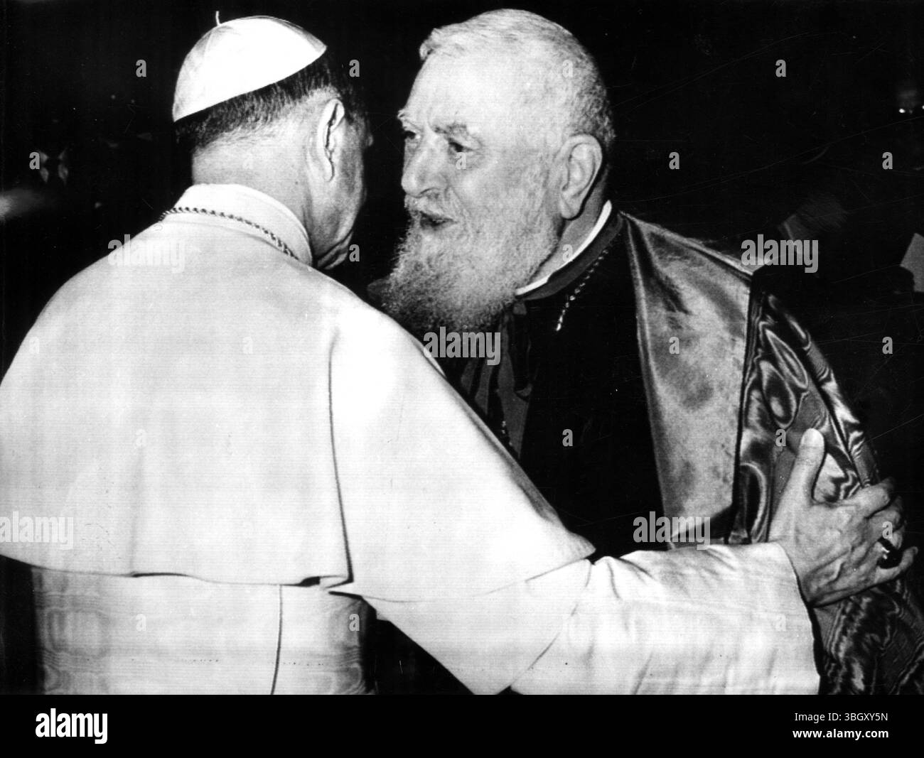 Cardinale Tisserand (a destra) con Papa Paolo vi [didascalia in francese] 25 marzo 1964 Foto Stock
