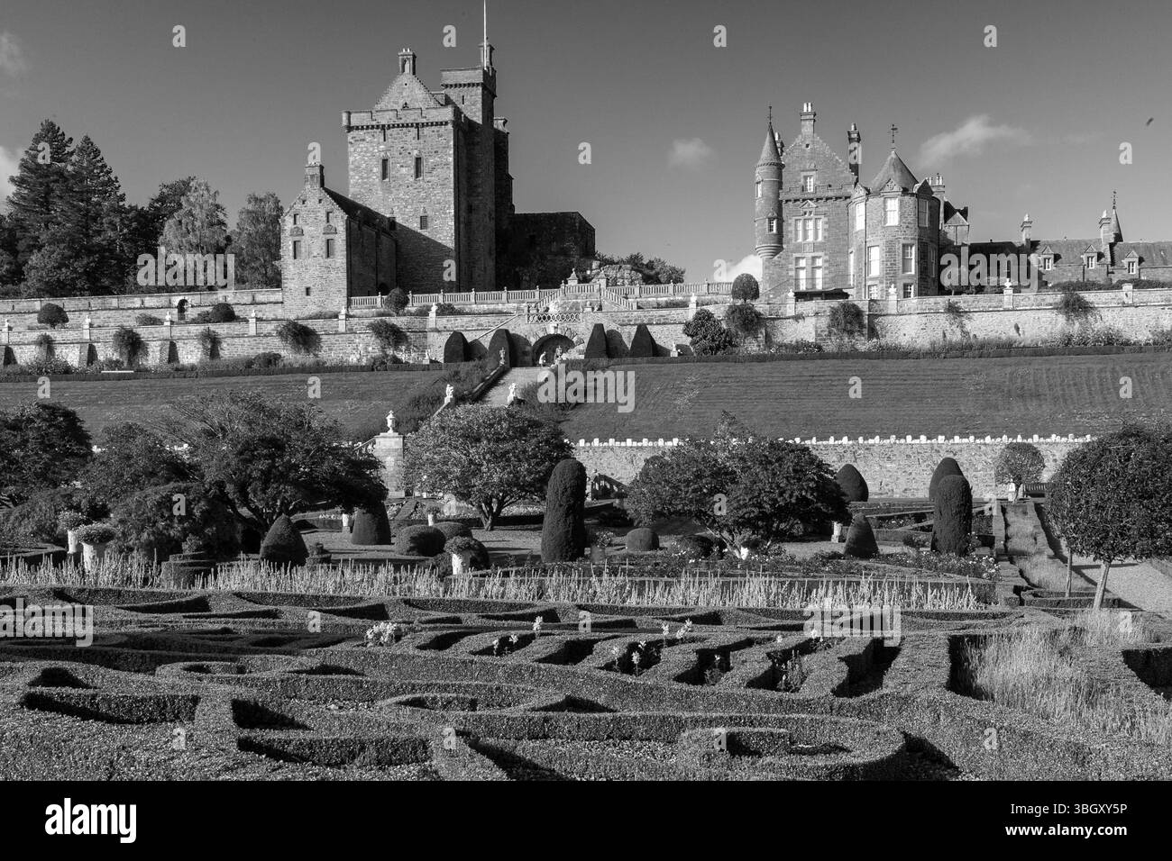 Crieff, Regno Unito - 15 ottobre 2008: Castello e giardini di Drummond vicino a Crieff nel Perthshire, Scozia. Foto Stock