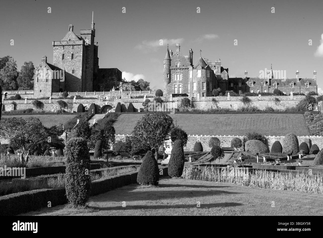 Crieff, Regno Unito - 15 ottobre 2008: Castello e giardini di Drummond vicino a Crieff nel Perthshire, Scozia. Foto Stock