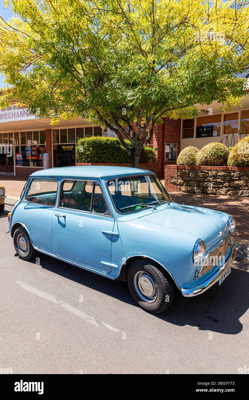 Un Mk i Mini a Bridgetown, nella regione sud-occidentale dell'Australia Occidentale, WA, Australia. Foto Stock