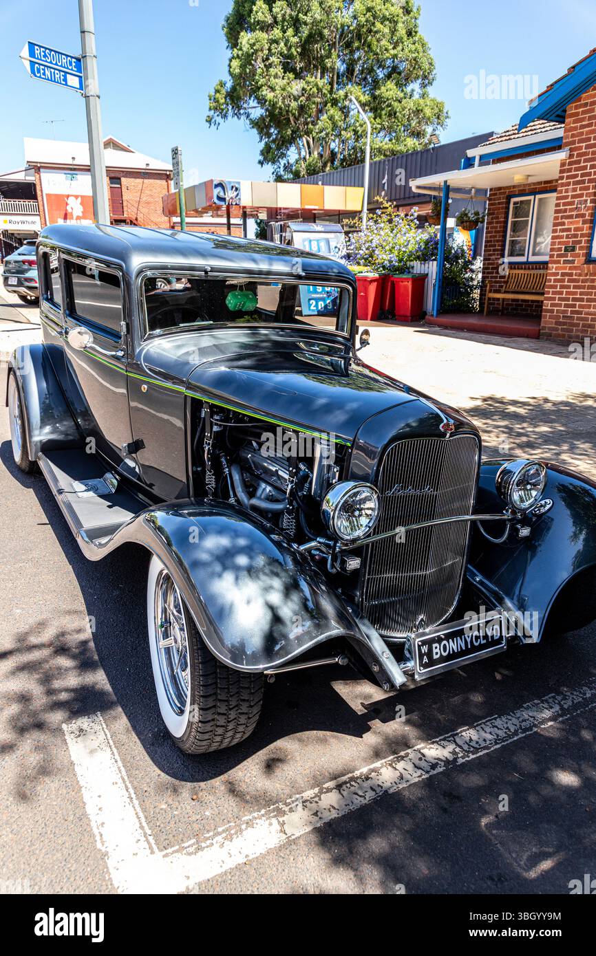 Una Ford Hotrod con registrazione BonnyClyd a Bridgetown, nella regione sud-occidentale dell'Australia Occidentale, WA, Australia. Foto Stock