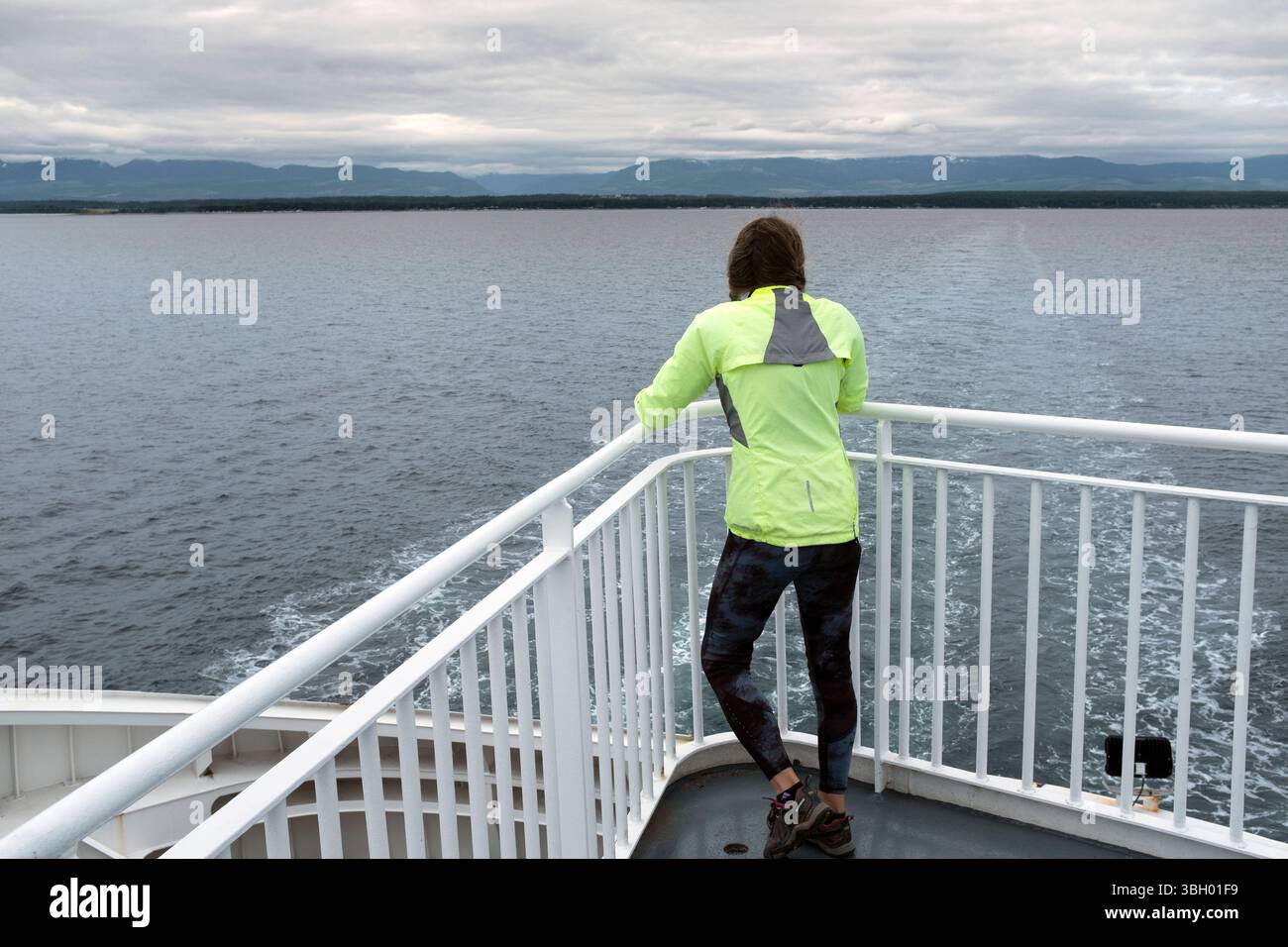 BC00912-00....British Columbia - traversata in traghetto tra Comox e Powell River. Parte della Great Northern Bike Packing Route (GNBR). MR# S1 Foto Stock