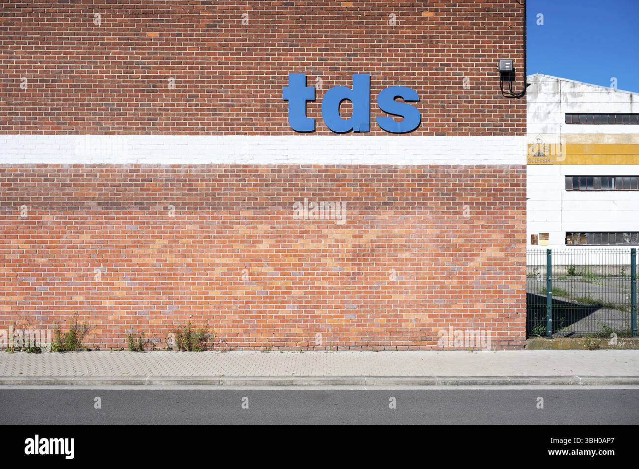 Liegi, Belgio, 10 agosto 2024 - Les Toleries de Sclessin o TDS che lavorano nel settore siderurgico, Europa Foto Stock