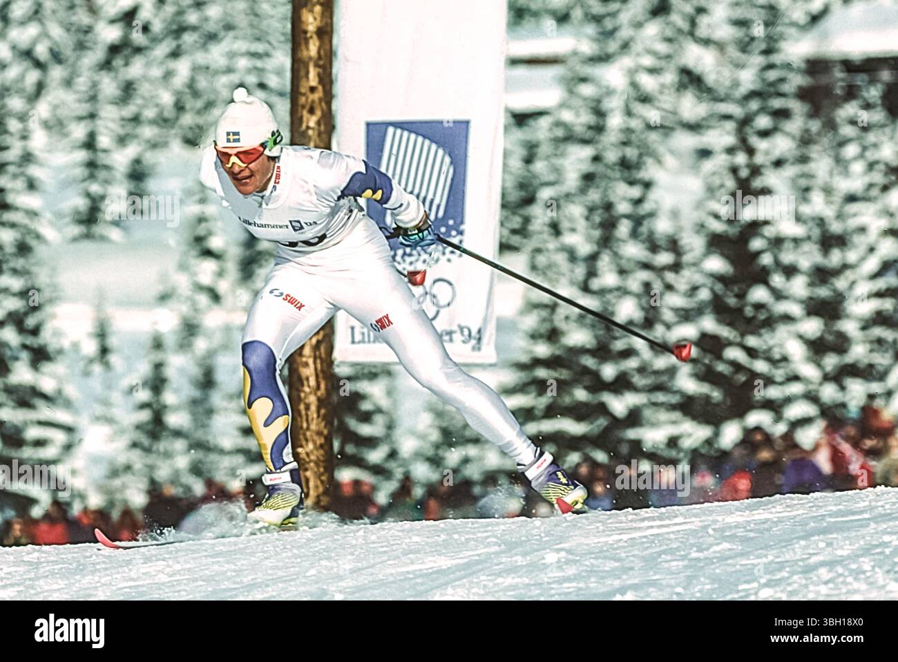 Antonina Ordina, Svezia, gareggia nello sci di fondo femminile di 15 chilometri freestyle ai Giochi olimpici invernali del 1994 Foto Stock