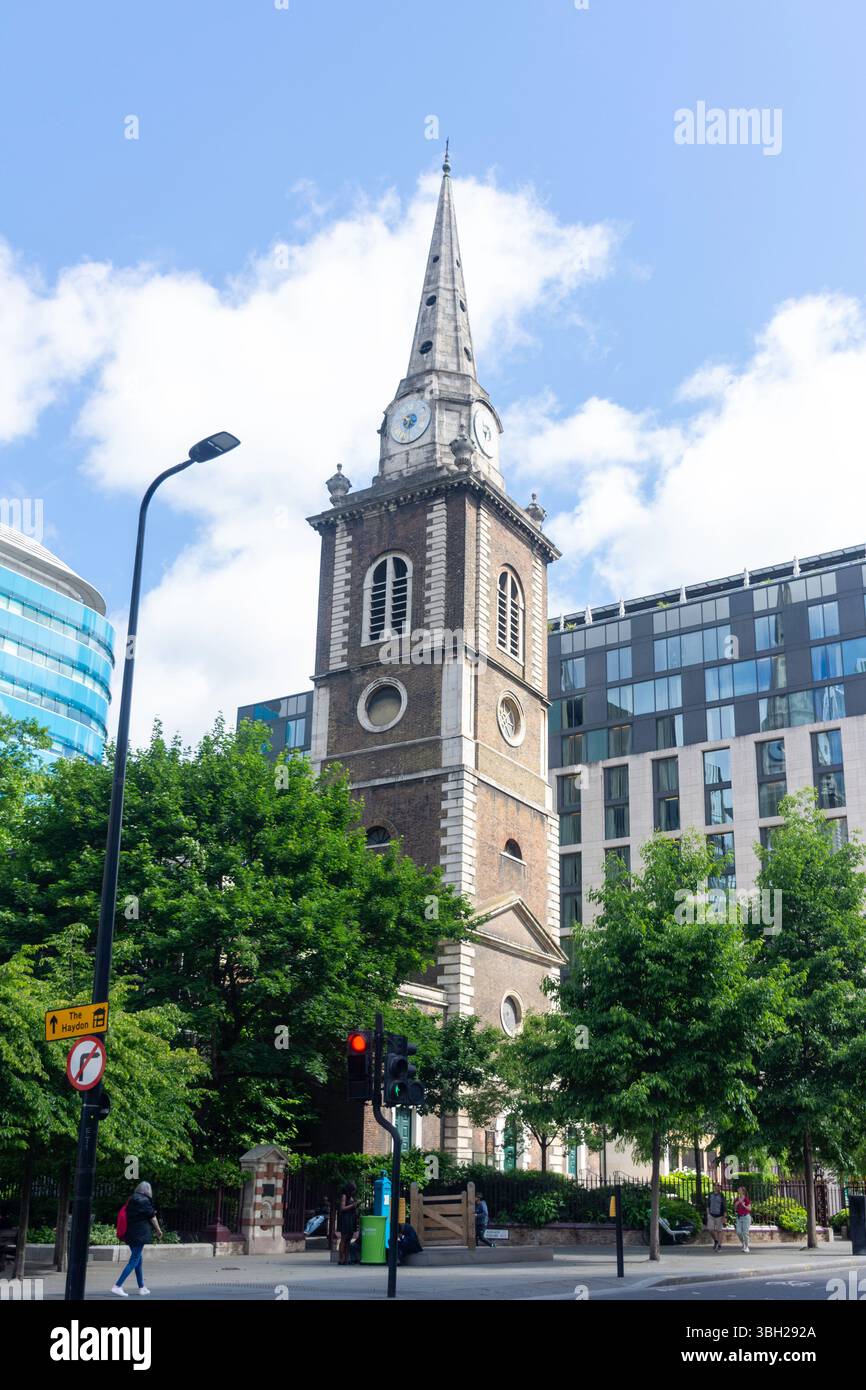 St Botolph senza Aldgate Church, Aldgate High Street, Aldgate, City of London, Greater London, Inghilterra, Regno Unito Foto Stock