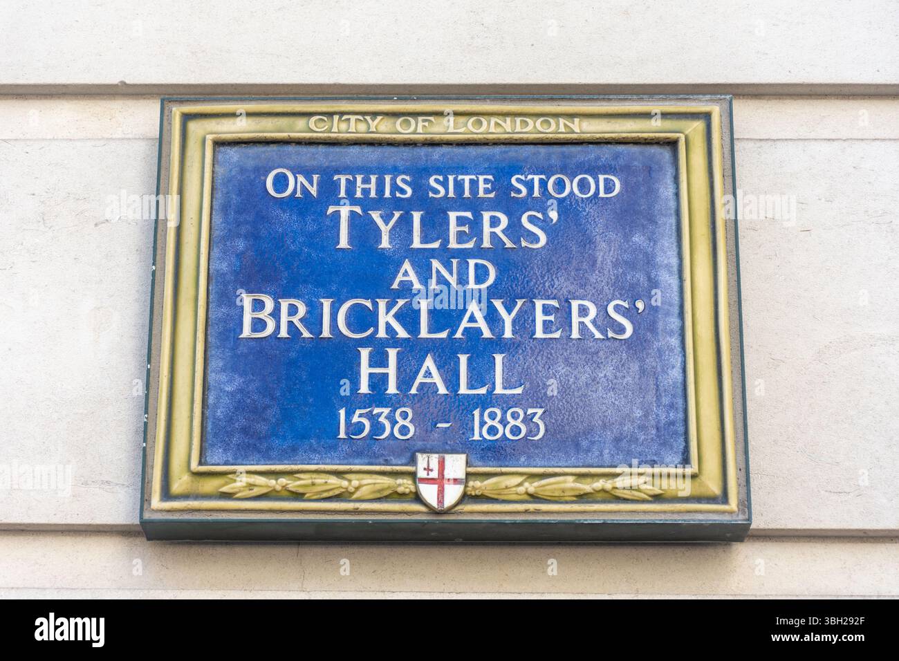 Targa storica Tyler's and Bricklayers Hall, Leadenhall Street, City of London, Greater London, Inghilterra, Regno Unito Foto Stock