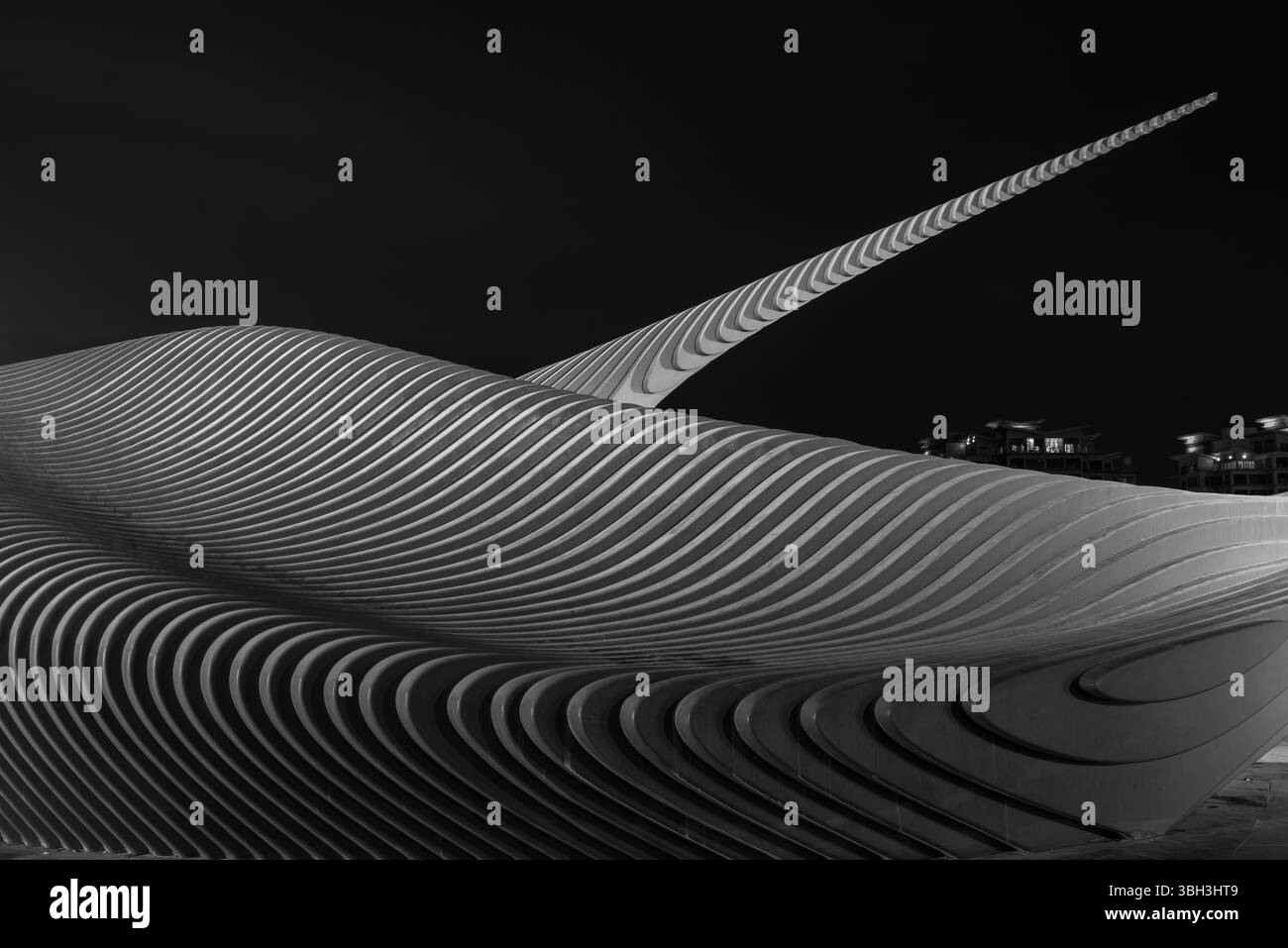 Splendida vista all'alba di Athar, Un monumento per le donne del Bahrein simbolo di profondo rispetto Foto Stock