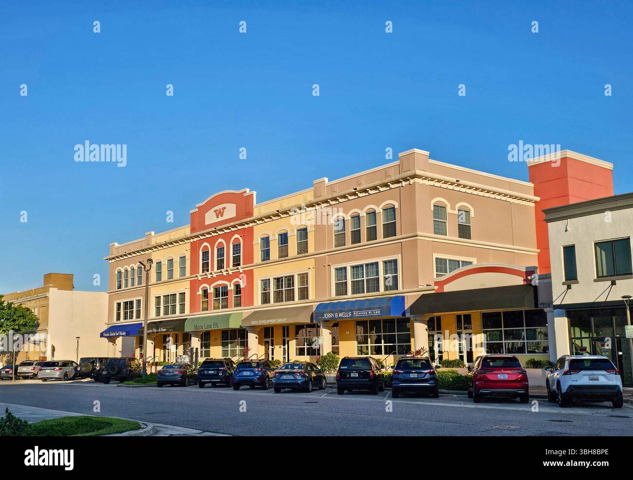 Wall Street Lofts, Daytona Beach, Florida. Un complesso misto di residenze commerciali e condomini nel quartiere dello shopping del centro storico. Foto Stock