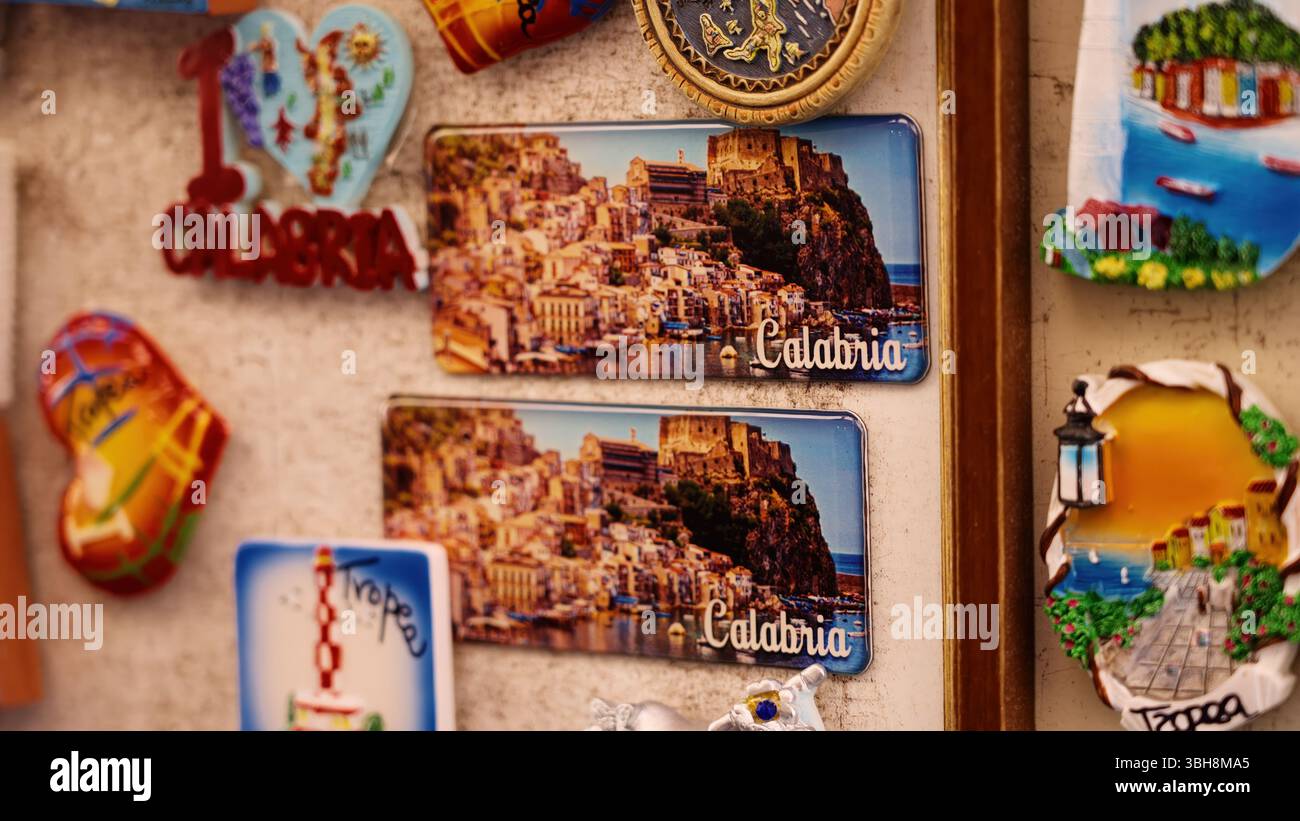 Magnete Da Frigorifero Roma Italia 3D - Souvenir Turistico In Resina, 4,4x8,1cm